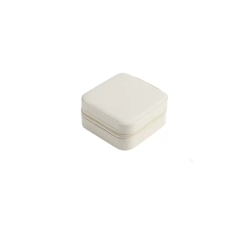Boîte à Bijoux Zippée – Format Voyage